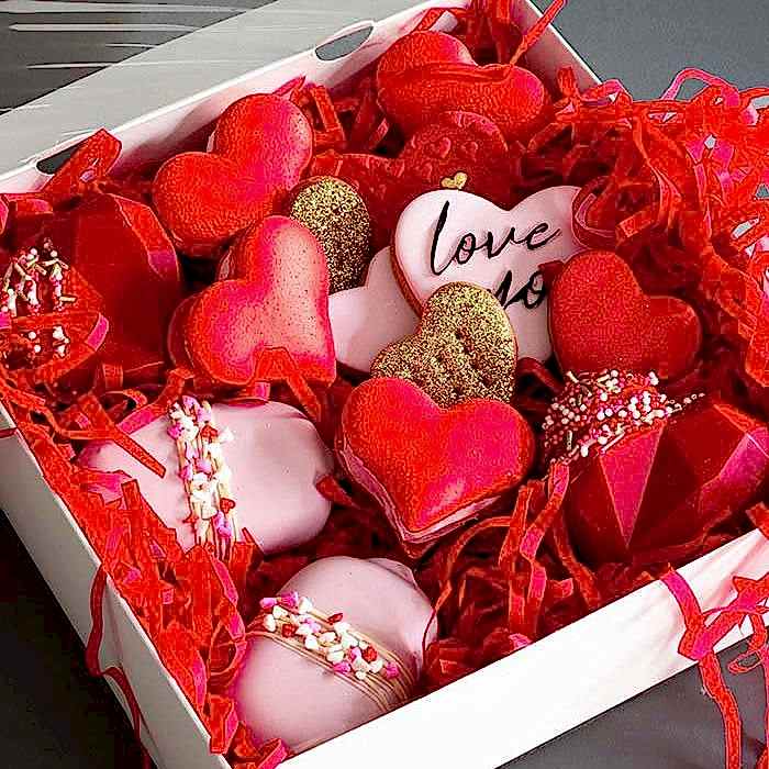 Sevgililer Günü Hediye Kutusu